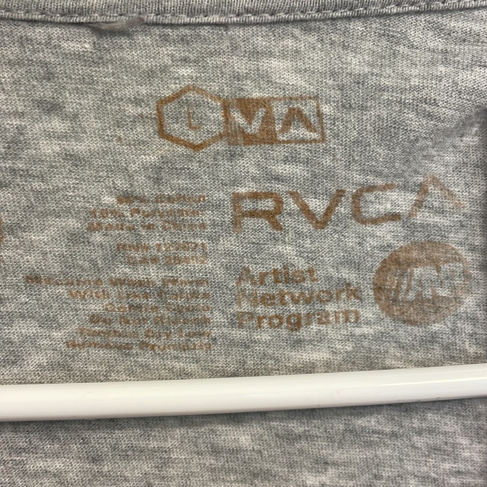 RVCA Tee - Picture 3 of 4